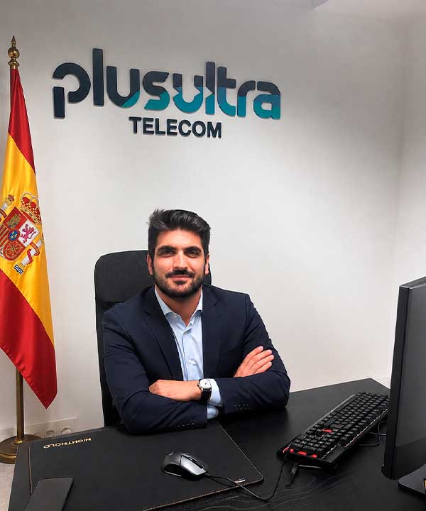 director de plusultra telecom s.l